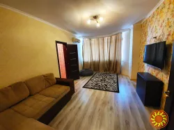 Сдам 1-ком.квартиру с ремонтом в жк Романовский на Грушевского.