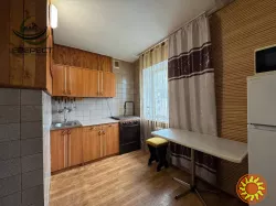 Продаж 2-кімнатної квартири в центральній частині Луцька - вул. Коперника.