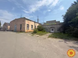 Виробничо-складський комплекс у Луцьку | 1,45 га | 3 673 м² | 800 кВА