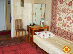 Продам 2-кімнатну квартиру біля метро Лук'янівська, вул. Герцена, 18/20, Київ. Від власника. Без комісії.