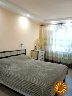 Продам 2-ком. квартиру 3этаж, ремонт, мебель и техника.