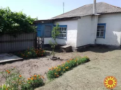 Продам будинок на березі Дніпра власний берег