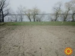Продам будинок на березі Дніпра власний берег