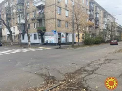 Оренда приміщення 54кв окремий вхід, н/ф 1 поверх вул.Світличного 2