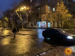Оренда приміщення 54кв окремий вхід, н/ф 1 поверх вул.Світличного 2
