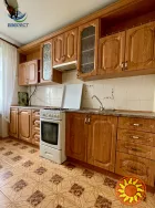 Продаж 3 кімнатної квартири в целяному будинку