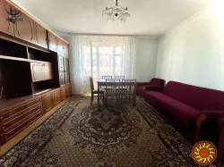 Продаж 3 кімнатної квартири в целяному будинку