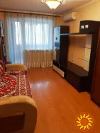 Сдам 2-ком.квартиру с ремонтом на Евгена Танцюры ( Ген.Петрова ).