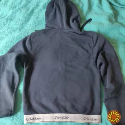 Худи Calvin Klein .
