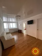 Сдам 3-ком.квартиру с ремонтом в центре на бульваре Жванецкого.