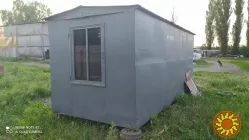 Вагончик кунг бытовка утепленный c окнами, внутри стеллажи и буржуйка