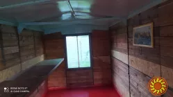 Вагончик кунг бытовка утепленный c окнами, внутри стеллажи и буржуйка