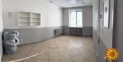 Оренда приміщення 44 кв. м, пр-т Леоніда Каденюка(пр. Гагаріна 2/35 ), Дарницька пл.