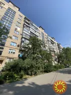 Продам 3 кімнатну квартиру 64м2, Кубанської України 25/21, м. Лісова, Лісовий масив, Київ
