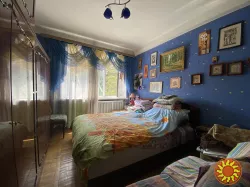 Продам 3 кімнатну квартиру 64м2, Кубанської України 25/21, м. Лісова, Лісовий масив, Київ