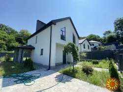Продаж будинку 115 м2 в Іванковичах біля озера та лісу