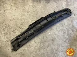 Бу накладка трапеции дворников Mercedes Benz W168, A1688300213, 1688300213