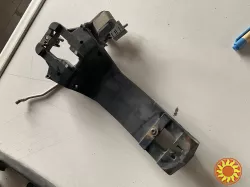 Бу держатель наружной ручки двери передней левой Mercedes W168, A1687600134