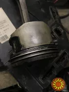 Бу поршень на двигатель Renault 1.8MPI 16V 7700110768 маркировка B