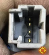 Бу датчик педали сцепления Renault 8200168239, 2 пина