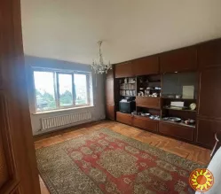 Продам 2кімнатну квартиру у цегляному 9поверховому будинку
