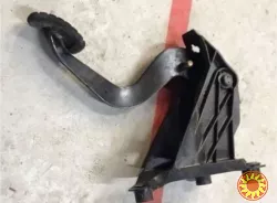 Бу педаль сцепления Renault Laguna 2, 8200002856, 8200725734, 8200517929, 8200019163