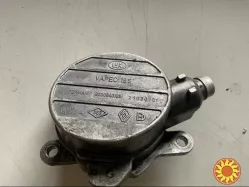 Бу вакуумный насос 2.2;2.5dci Renault 8200640105, 8200478188, 8200797164 Trafic Master Laguna