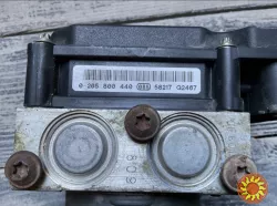 Б/у блок ABS Renault Megane Scénic 2, 8200377455, 0265231577, 0265800440,