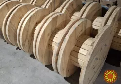 Дерев'яні барабани для кабельно-провідникової продукції оптом від виробника