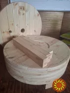 Дерев'яні барабани для кабельно-провідникової продукції оптом від виробника