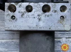 Б/у блок управления ABS Renault Megane Scénic 2, 8200038695, 0265231300, 0265800300
