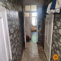 Продам 2к. кв., район пр. И. Мазепы/ул. Авиационной.