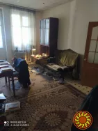 Продам 3 кімнатну квартиру в Києві біля метро Святошино
