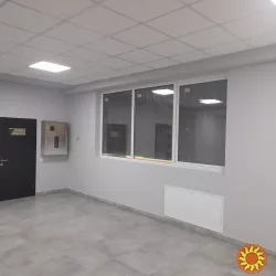 О Р Е Н Д А :під дитячу кімнату 143 кв. м. БЦ Масштаб Вишневе Київська 4