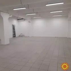 О Р Е Н Д А :під дитячу кімнату 143 кв. м. БЦ Масштаб Вишневе Київська 4