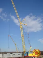 Продажа гусеничних кранів МКГ-25БР від власника.