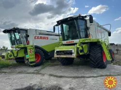 комбайн Class Lexion 580 2010 рік.в потужн, 480к.с. мале напрацювання, в відмінному стані, жниварка Vario 9.0 м. рапс,Візок. В Україні працював.з Нім
