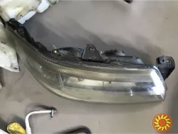 Бу корпус фары Renault Laguna 2, 8200207516, xenon, правая, дорейстайлинг, без блока розжига.