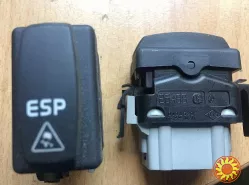 Бу кнопка ESP Renault Laguna 2, 8200003452.