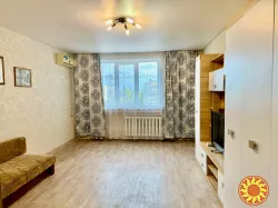 Продам 1-ком.квартиру с ремонтом на ул.Солнечной в Аркадии.