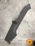 Бу накладка порога внутренняя задняя левая Renault Laguna 2, 8200000257, 8200074589