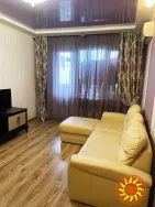 Сдам 2-ком.квартиру с евроремонтом в начале Таирова на Акад.Королёва.