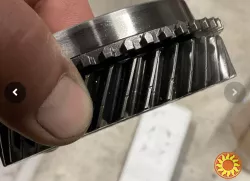 Бу шестерня 4 передачи первичного вала КПП ND0 Renault Nissan 322708H506 38 z.