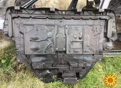 Б/у пол багажника Renault Grand Scenic 2, 8200194702