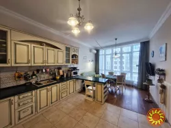 Продам красивую 2-ком.квартиру в жк Аркадия Хиллс в Аркадийском переулке.