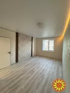1к квартира з новим, сучасним ремонтом