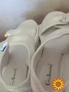 Босоножки женские