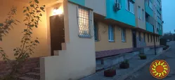 Комфортная, тёплая 2 (+1) квартира с персональным входом.