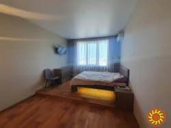 Продам красивую 1-ком.квартиру в жк Апельсин на ул.Среднефонтанской.