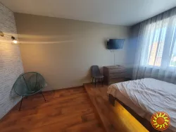 Продам красивую 1-ком.квартиру в жк Апельсин на ул.Среднефонтанской.